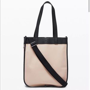 Lululemon Now and Always Tote 15L